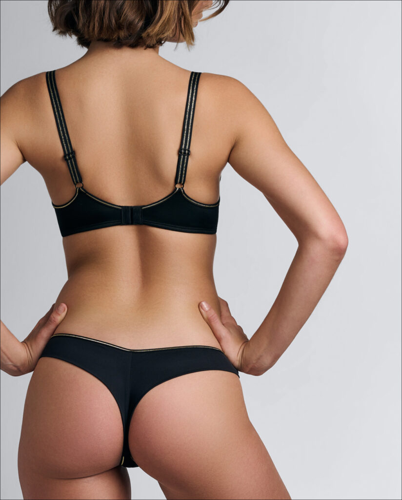Untameable Teuta 4 cm String in Waldgrün | Marlies Dekkers Designer Dessous